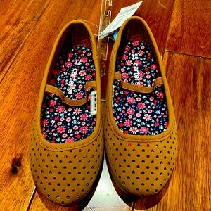 Carters size 12 slip on brown fall flats